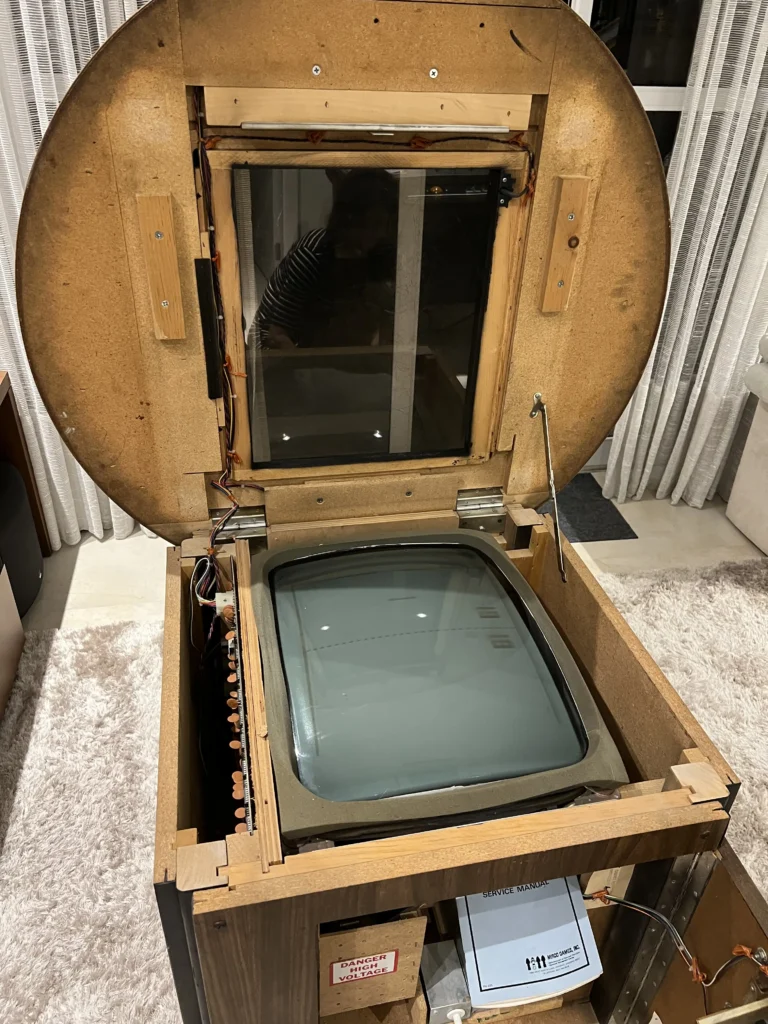 Mirco Challenge Arcade Game Cabinet - Acquisition Mirco Challenge Arcade Game Cabinet - Acquisition